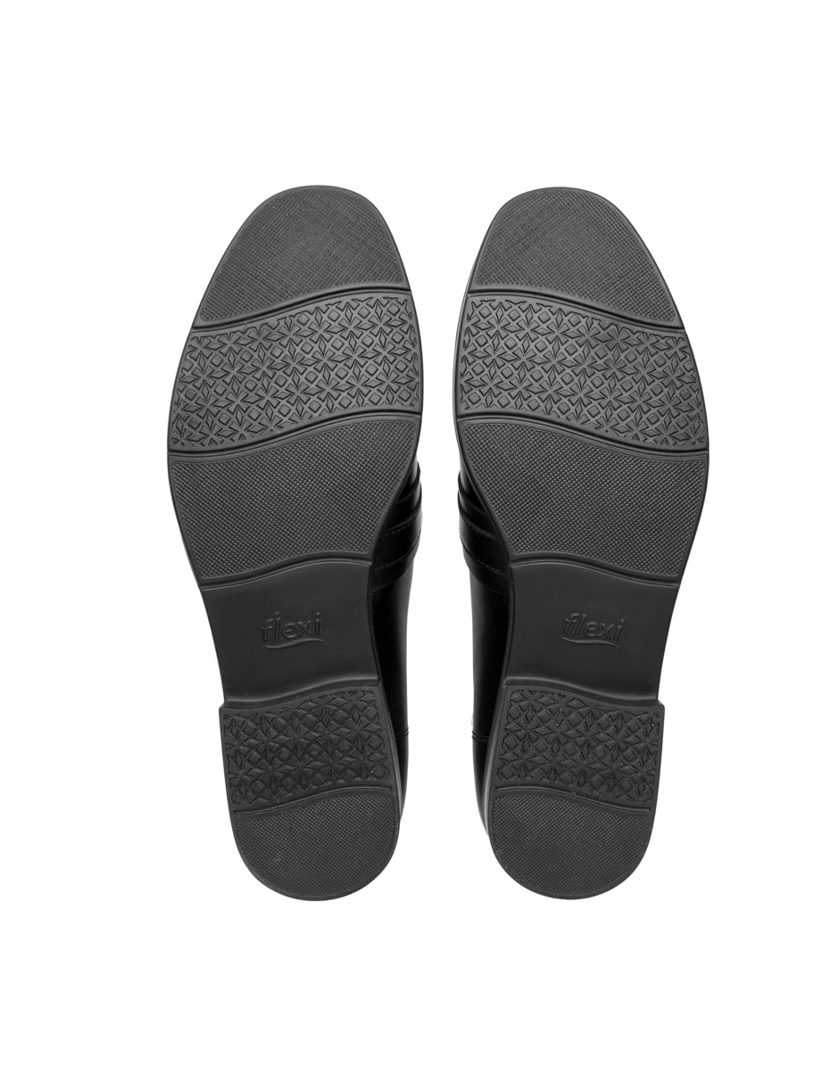 Zapato de piel para mujer