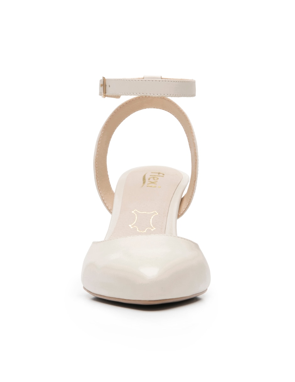 Zapatilla piel 2