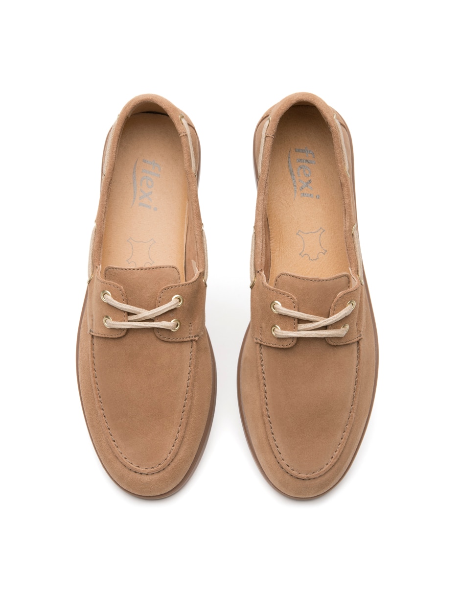 Zapato de piel para mujer 8