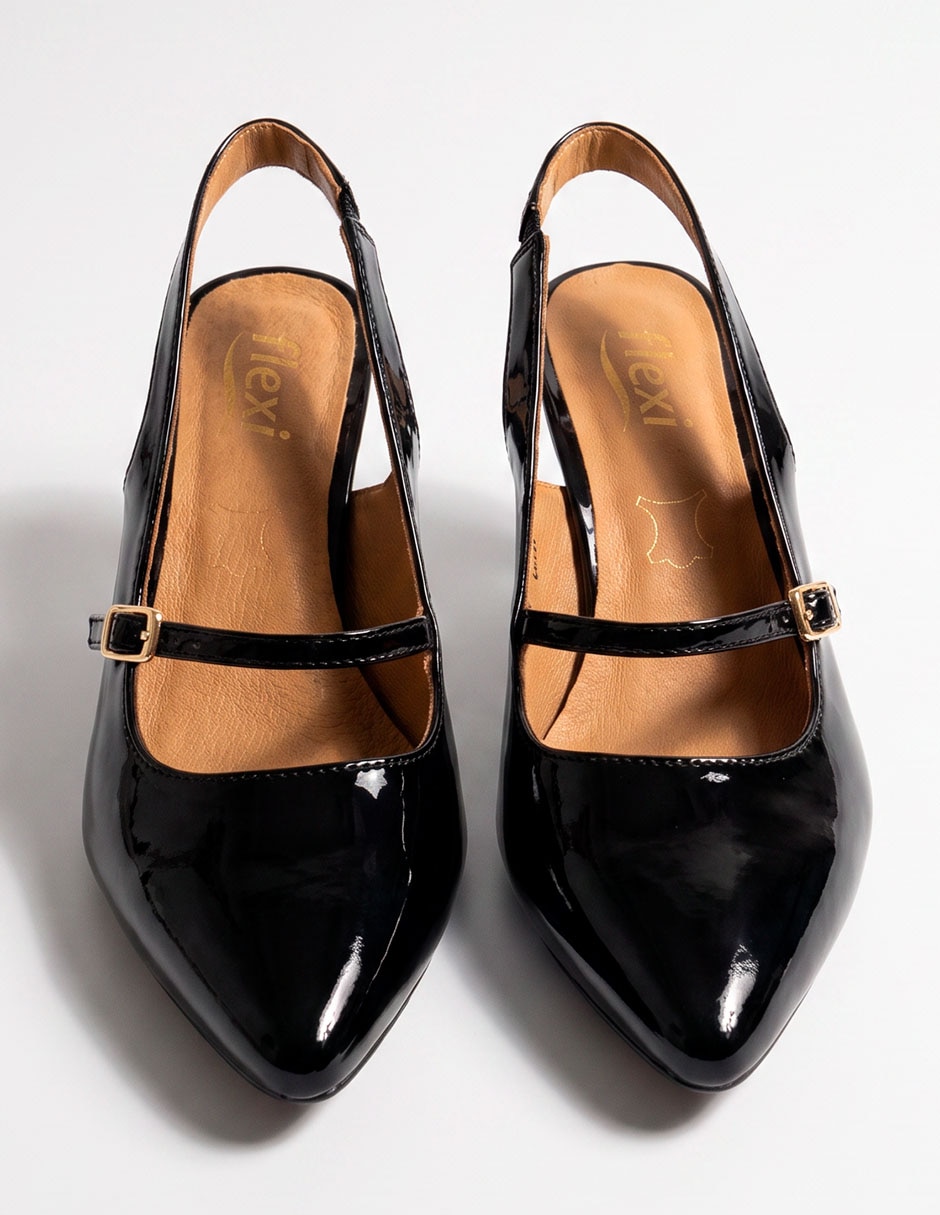 Zapatilla de piel 2