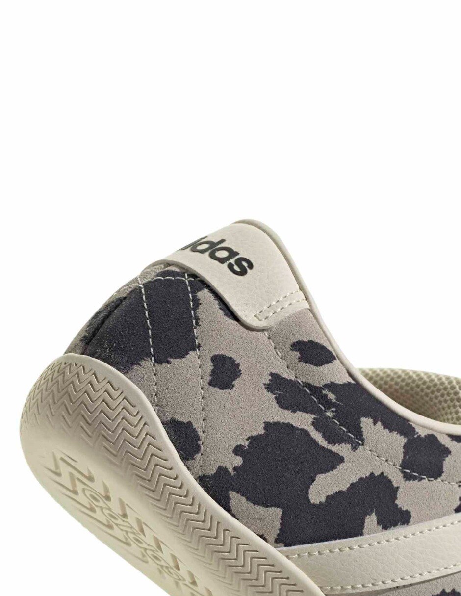 Tenis Grand Court Lo para mujer 6