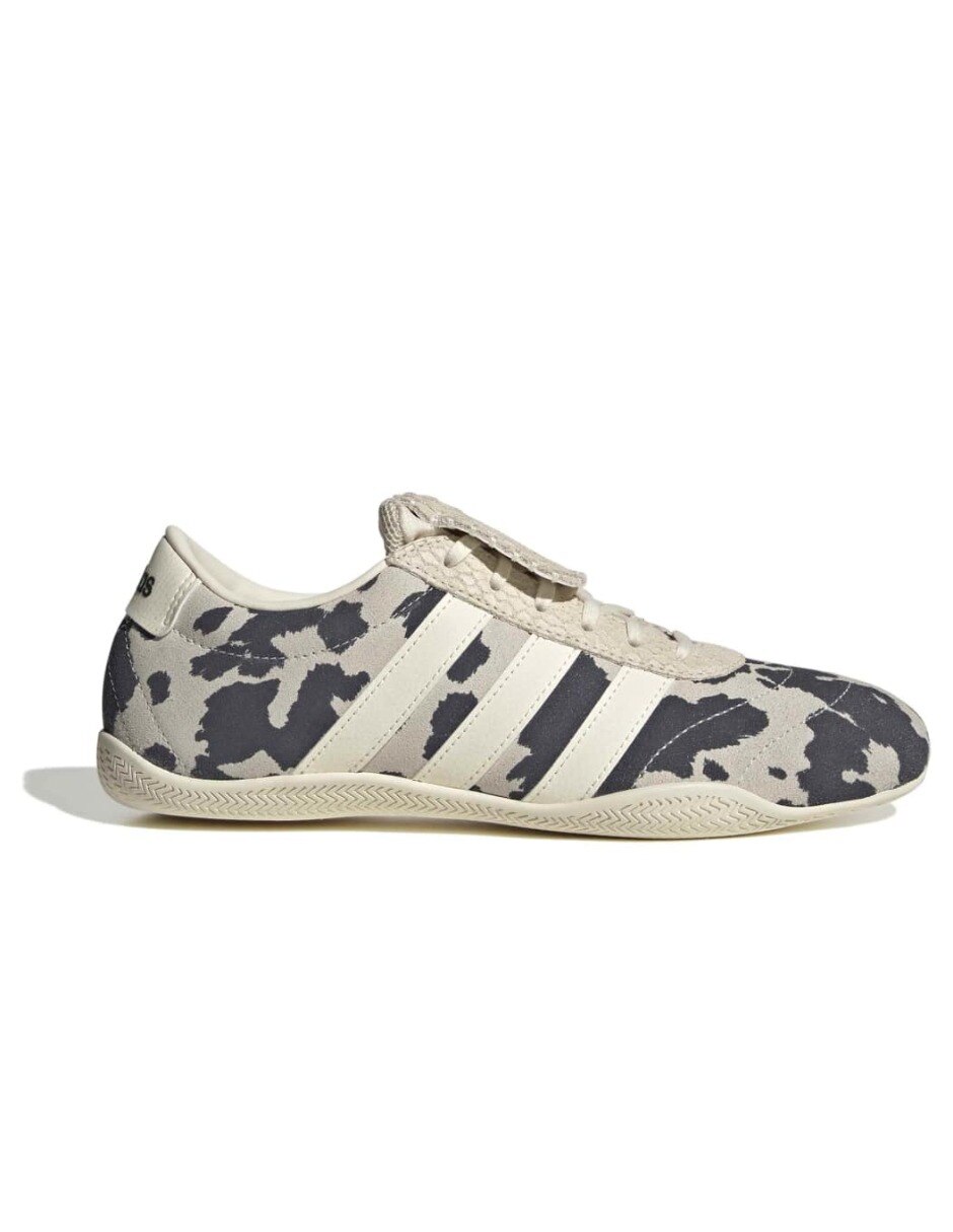 Tenis Grand Court Lo para mujer 10